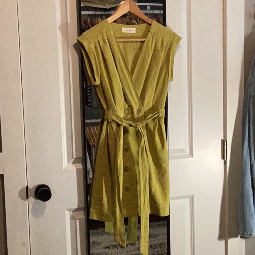 Green casual dress